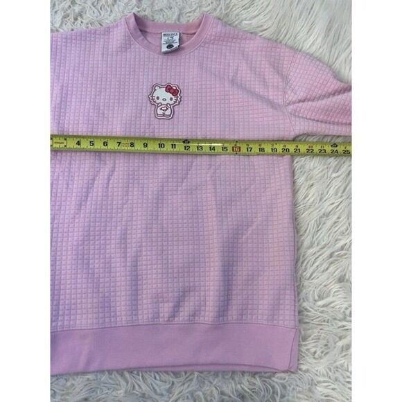 Sanrio BoxLunch Hello Kitty Pink Quilted Crewneck Sweater Pullover Size Small - Picture 5 of 11